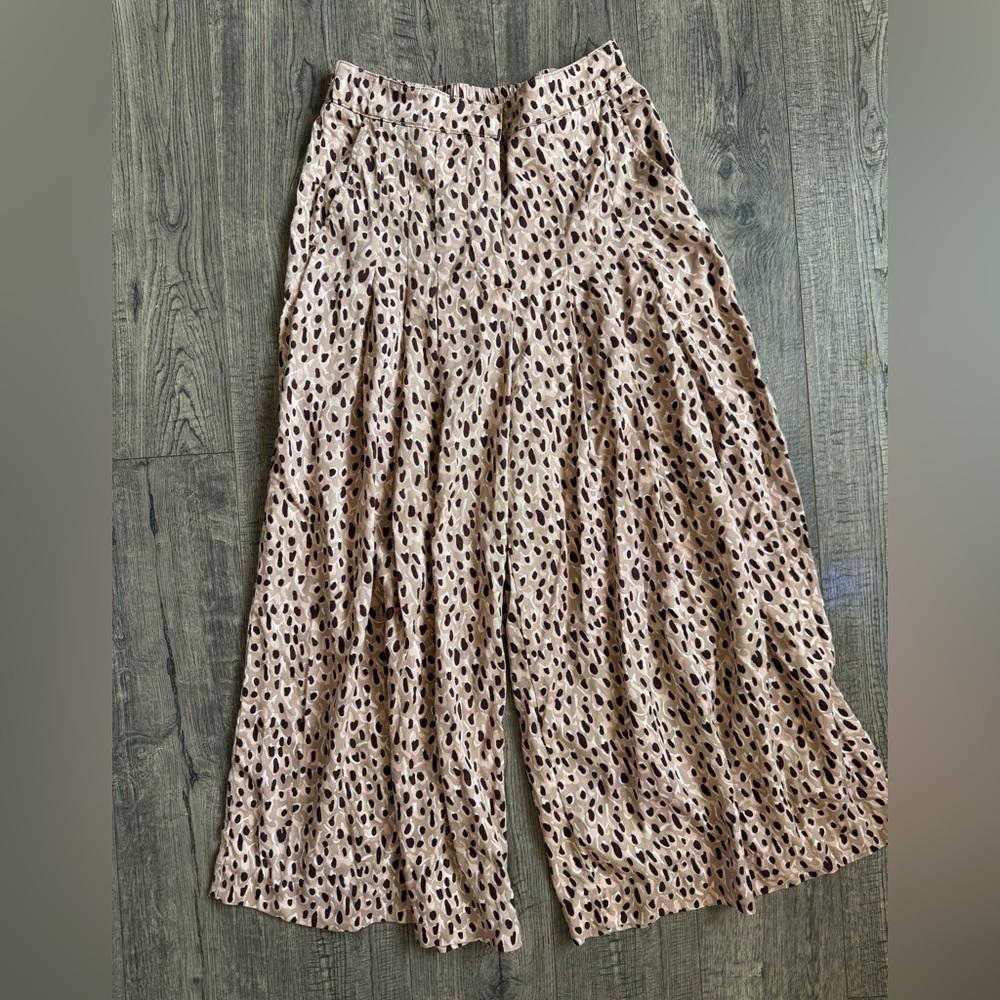 SOLD Anthropologie Maeve Isobel Wide Leg Pleated Leopard Print Pants- Size Small - Picture 3 of 6